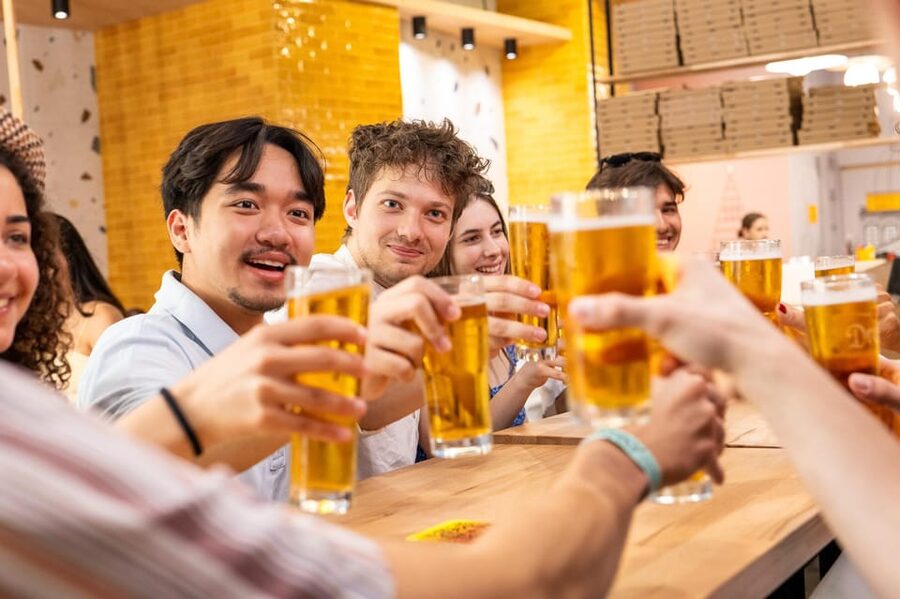 Budapest: Guided Food Tour with Wine, Beer, and Shots - Sit-down Hungarian dishes and flódni