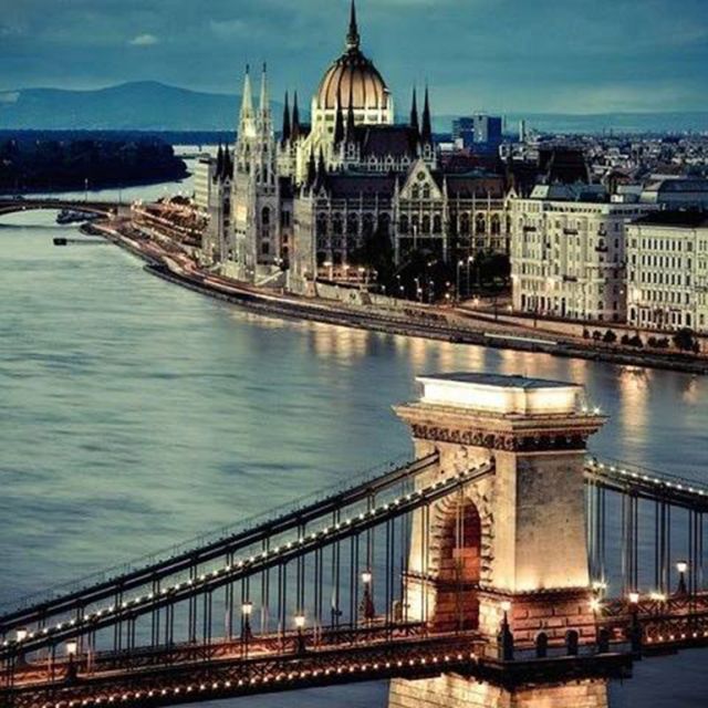Budapest: Half-Day Highlights Small Group Private Tour - Andrássy Avenue, the Opera House, and Heroes’ Square