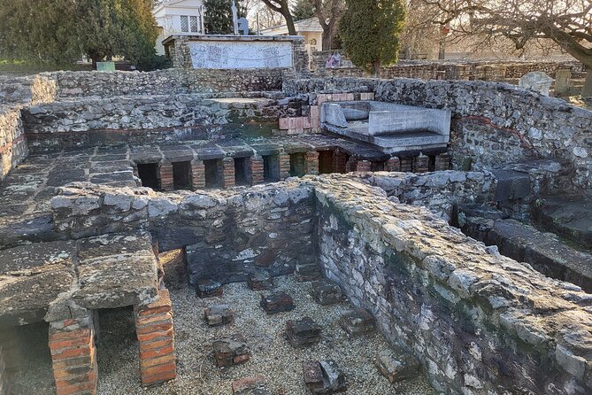 Budapest Hidden Gems - Roman Aquincum Private Tour - Walking, transport, and the shape of the day