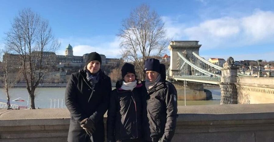 Budapest : Highlights & Hidden Gems Walking Tour - Parliament and the Danube: Budapest’s grand opening