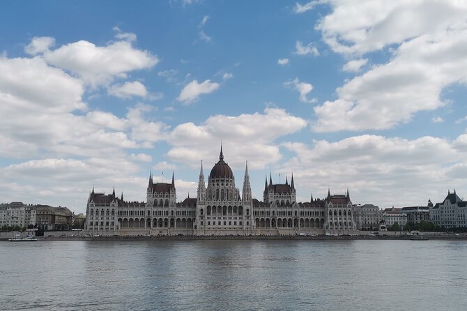 Budapest Highlights Private E-bike Tour - Heroes’ Square puts Hungary’s story on display