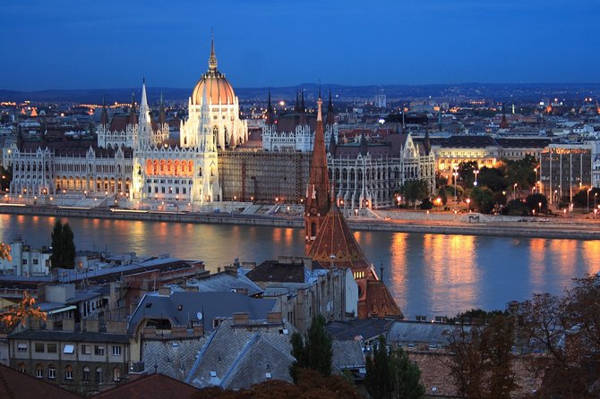 Budapest Highlights Self guided scavenger hunt and Walking Tour - From Erzsébet tér to St. Stephen’s Square