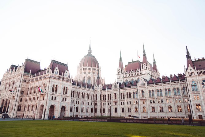 Budapest Historical Sightseeing - Free Walking Tour - Why this walk works best near the start of your stay