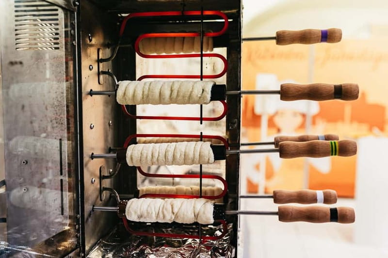 Budapest: Hungarian Chimney Cake Workshop in the City Center - Key points to know before booking