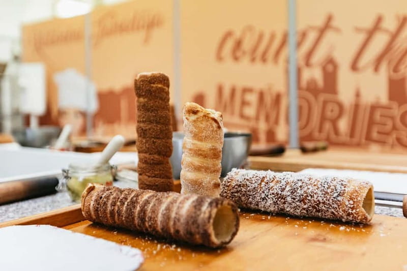 Budapest: Hungarian Chimney Cake Workshop in the City Center - Why chimney cake makes a good Budapest activity