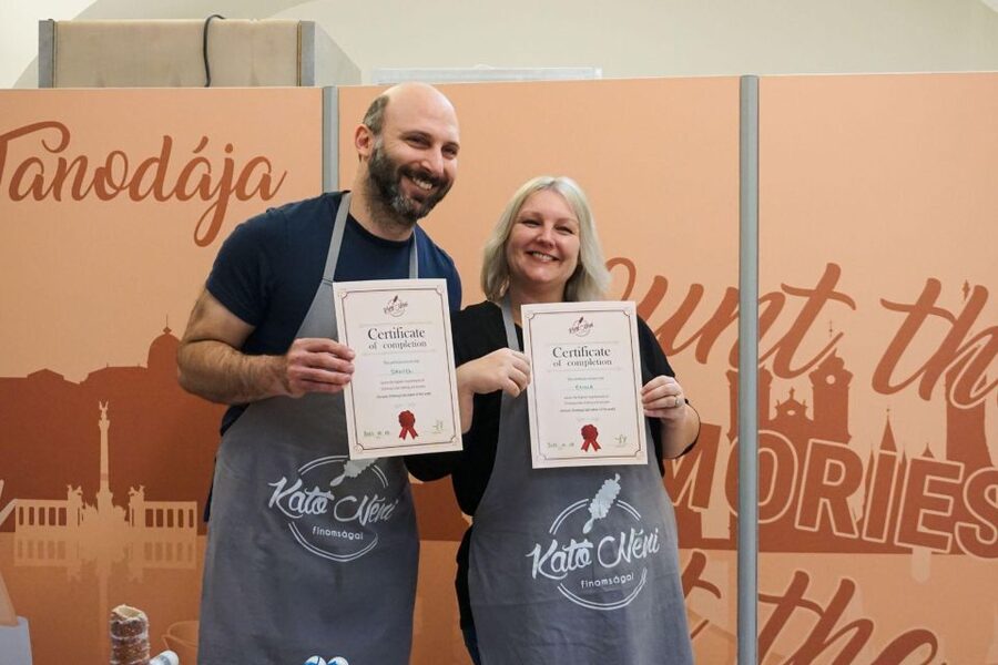 Budapest: Hungarian Chimney Cake Workshop in the City Center - The three cakes and what you take home