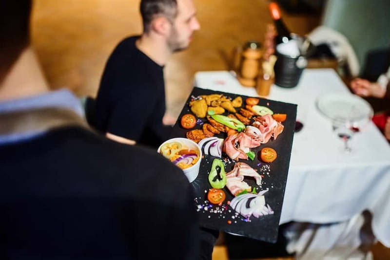 Budapest: Hungarian Folk Dance & Concert with Dinner Option - The intermission and dinner choices