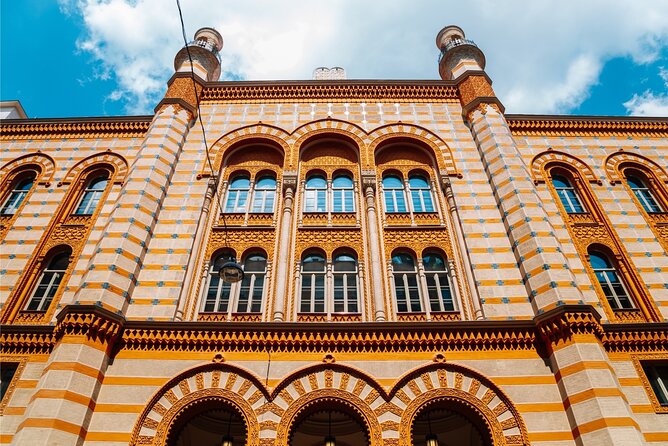 Budapest (Jewish Quarter) Scavenger Hunt and Self-Guided Tour - Why the flexible timing matters