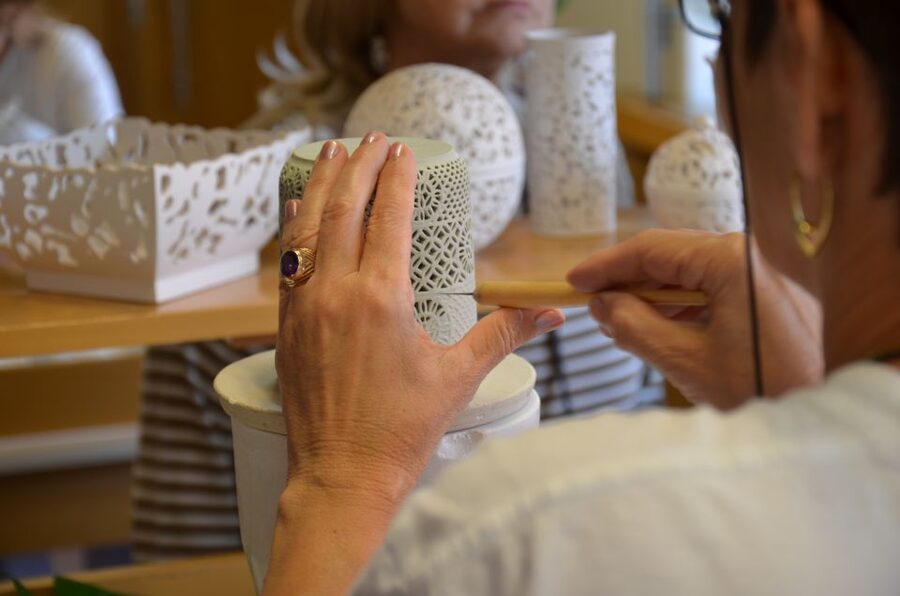 Budapest: Lake Balaton and Herend Full-Day Private Tour - Herend and the art of Hungarian porcelain