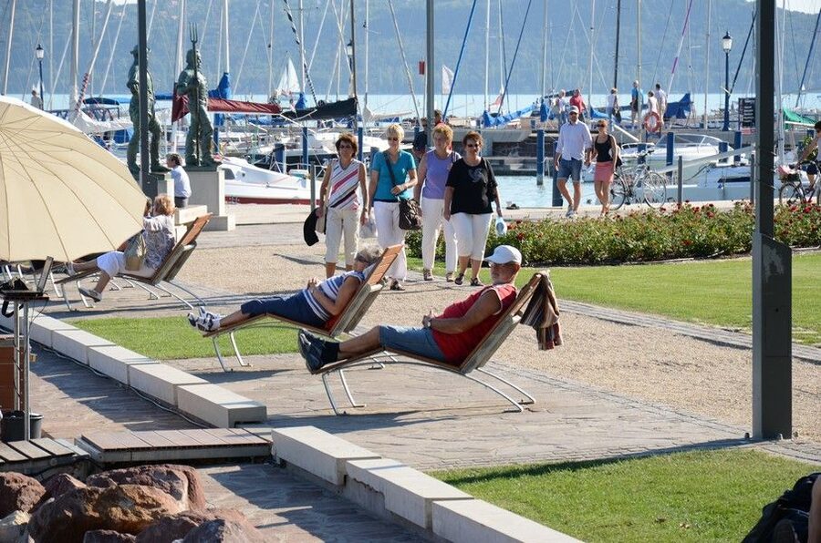Budapest: Lake Balaton and Herend Full-Day Private Tour - Tihany Abbey and the village of Tihany