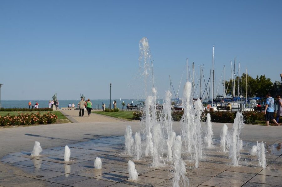 Budapest: Lake Balaton and Herend Full-Day Private Tour - The guide and the day’s pace
