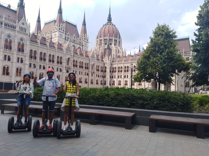 Budapest: Live-Guided Castle District Segway Tour - From the meeting point to Adam Clark Square