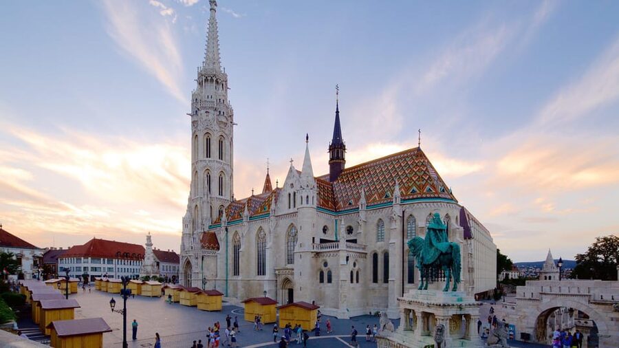 Budapest: Matthias Church Entry Ticket - Who will enjoy this most?