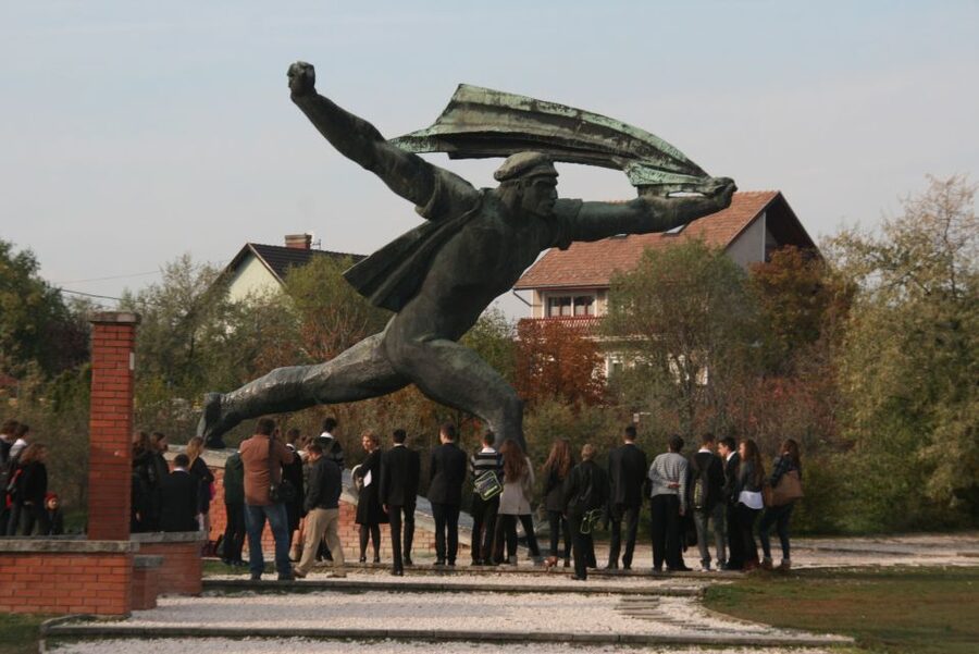 Budapest: Memento Park and Icons of Communism Guided Tour - Key points to know before you book