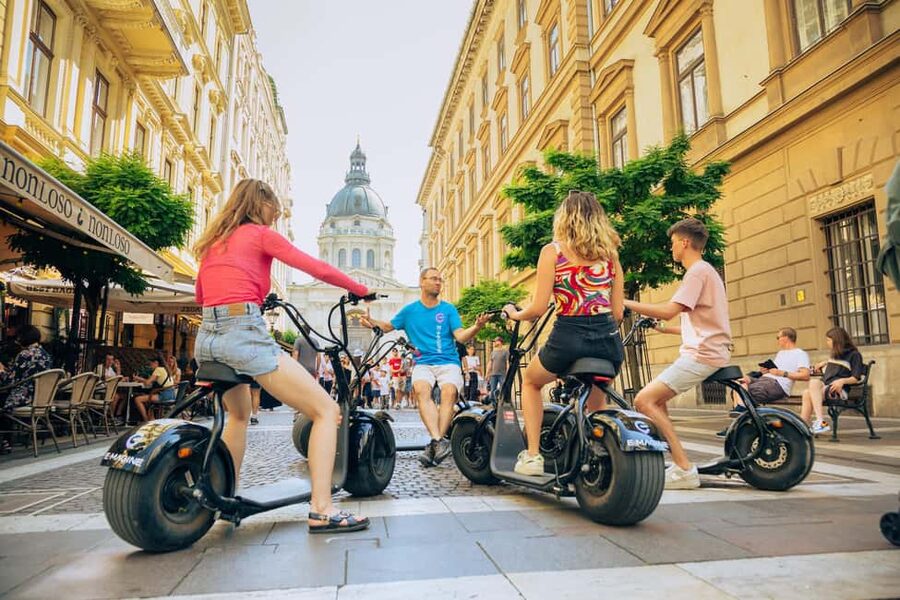 Budapest: MonsteRoller E-Scooter Tour - Themed routes and the half-day food option