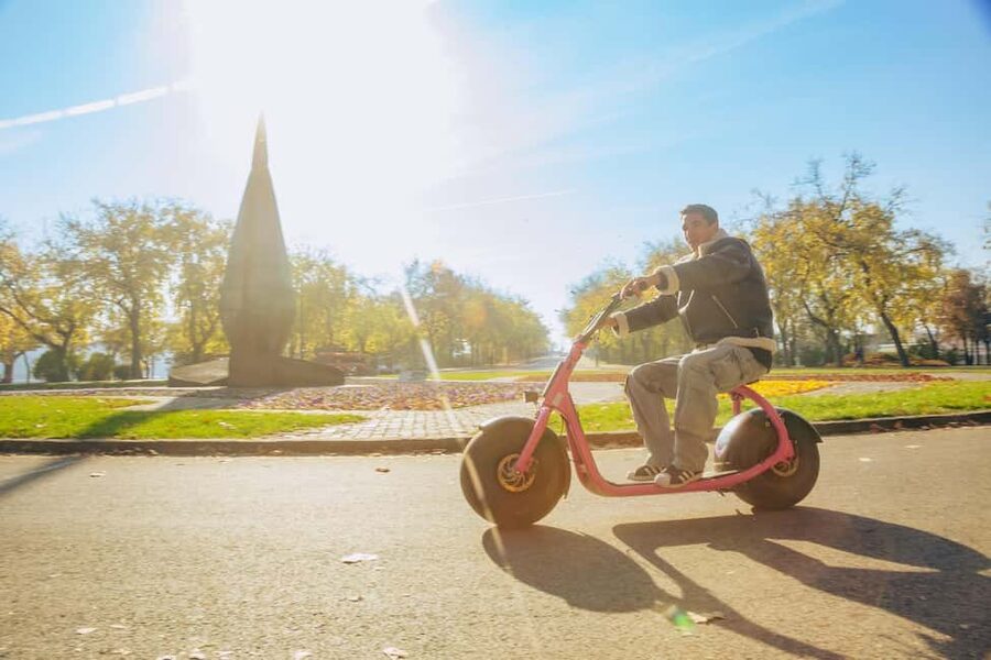 Budapest: MonsteRoller E-Scooter Tour - The guides turn a fast ride into a real tour