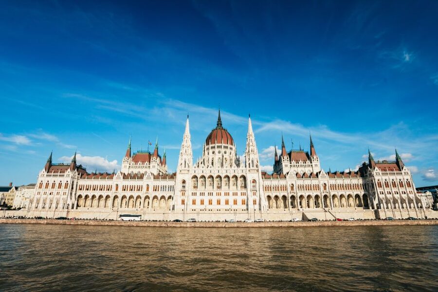 Budapest: Nighttime or Daytime Sightseeing Cruise - Why the Danube is Budapests best viewing platform