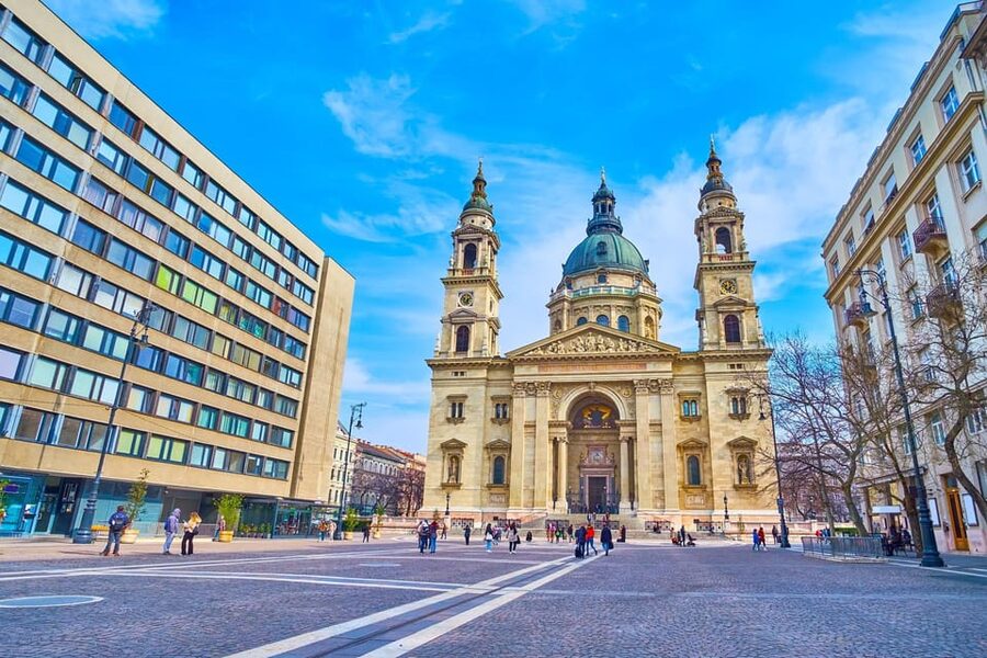Budapest Old Town and Top Attractions Private Walking Tour - Key points to know before booking