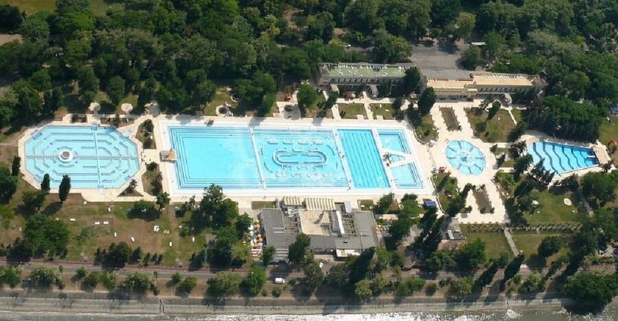 Budapest: Palatinus Spa & Pools Full-Day Admission - Thermal water for the slower part of the day