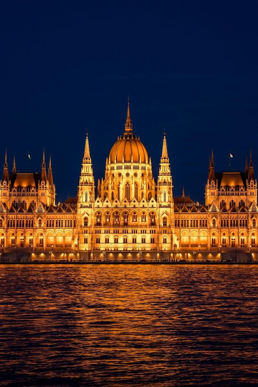 Budapest: Parliament Building Entry Ticket and Audio Guide - Check-in, security, and the first steps inside