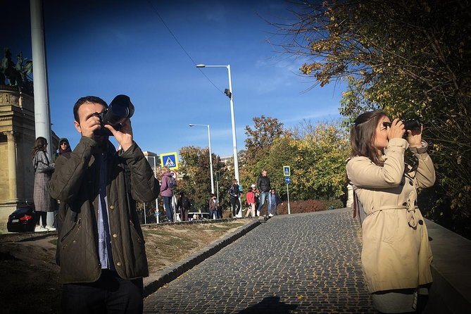 Budapest Photo Walks - Batthyány Square: Budapest’s classic Parliament view