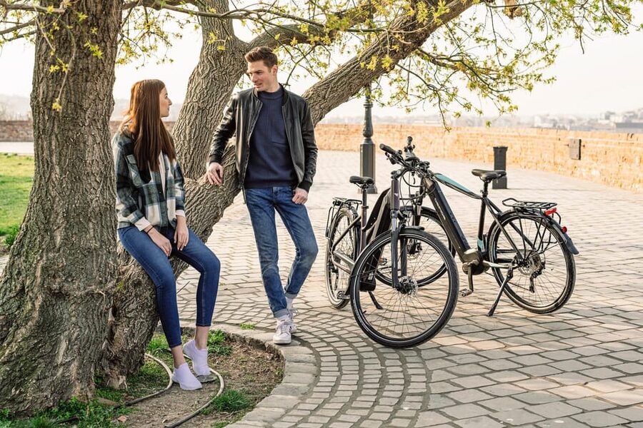 Budapest: Premium E-Bike Rental - Hills without the usual punishment
