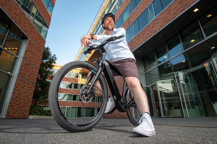 Budapest: Premium E-Bike Rental - Four hours or a full day?
