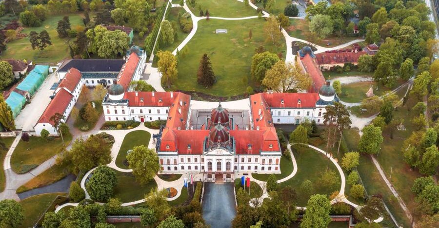 Budapest: Private 3-Hour Gödöllő Palace Tour - Sisi, Francis Joseph, and the private side of royalty