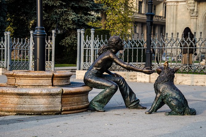 Budapest Private 4 Hour City Tour Experience with a car / van - Andrassy Avenue, the House of Terror, and central Pest