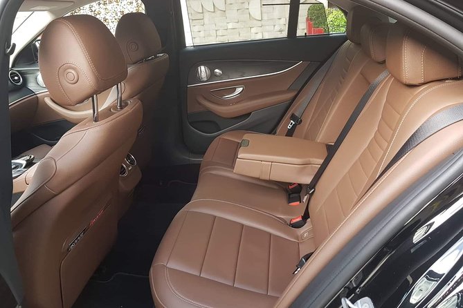 Budapest Private Airport Transfer in a Luxury Car - Meeting your driver at Budapest Airport