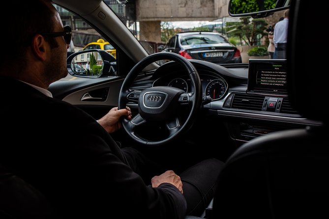 Budapest Private Airport Transfer in a Luxury Car - What the service includes for $102.36