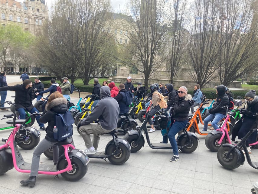 Budapest: Private Customizable Tour in French - The Jewish Quarter and central Budapest