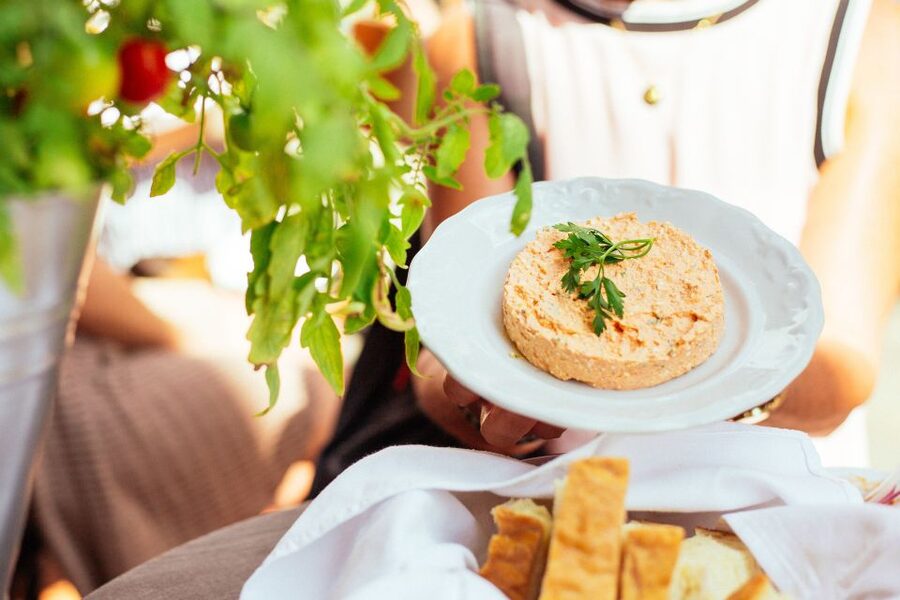 Budapest: Private Food Tour – 10 Tastings with Locals - Key points at a glance