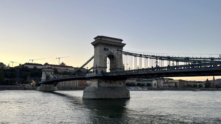 Budapest: Private Sightseeing Tour by car - Why a private car works well in Budapest