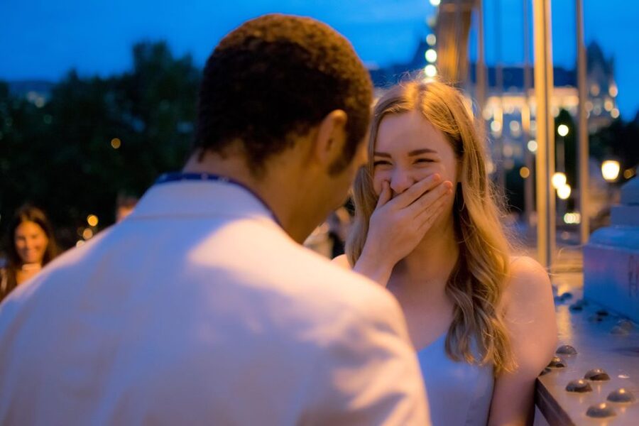 Budapest: Proposal Photos at enchanting Fisherman's Bastion - Attila’s approach to the photographs