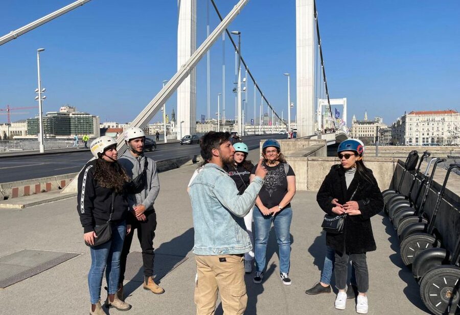 Budapest: Quick Ride on Riverside - 30 Min Segway Tour - Liberty Bridge is the visual high point