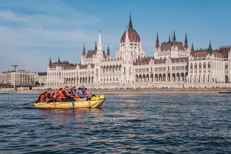 Budapest Rafting - Sunset Cruise - Arriving near Dürer Kert