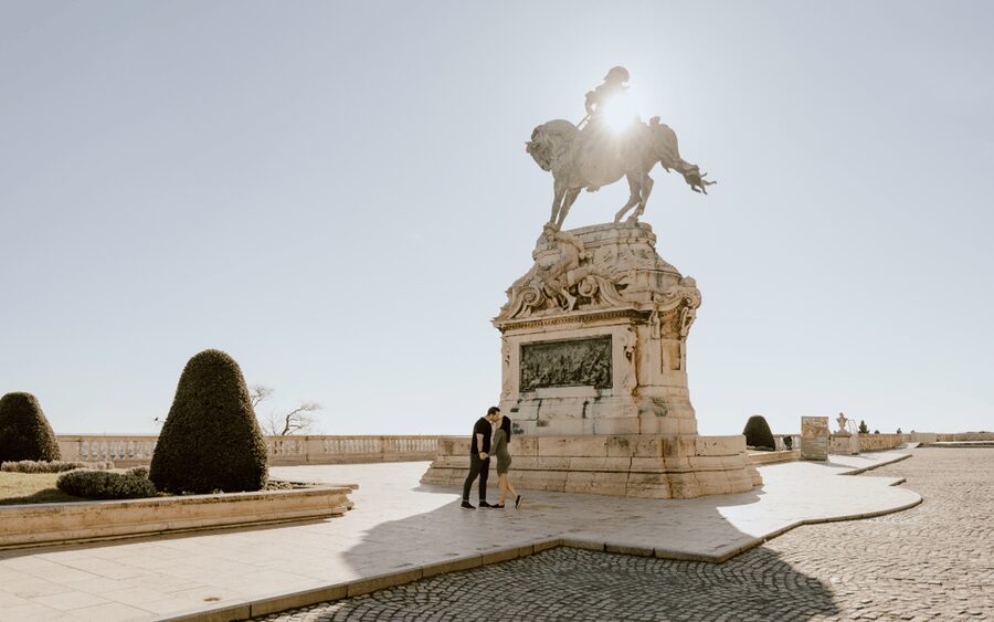 Budapest: romantic photoshoot at Buda's iconic sightseeings - Cherry Blossoms and Less Typical Backdrops