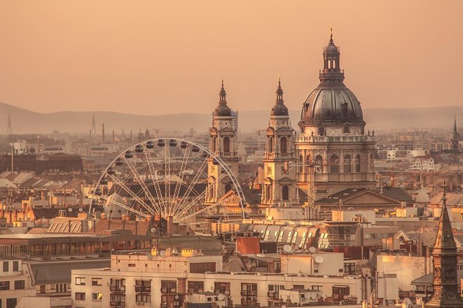 Budapest Romantic Private Tuk Tuk Tour - Guides and the value of a private route