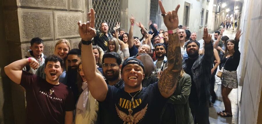 Budapest: Ruin Bar Pub Crawl with Entry Tickets - The final club entry at Instant Fogas