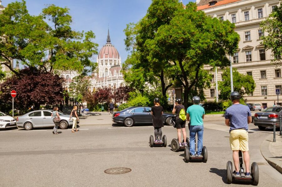 Budapest: Segway Sightseeing Tour - Inner Pest and the first city views
