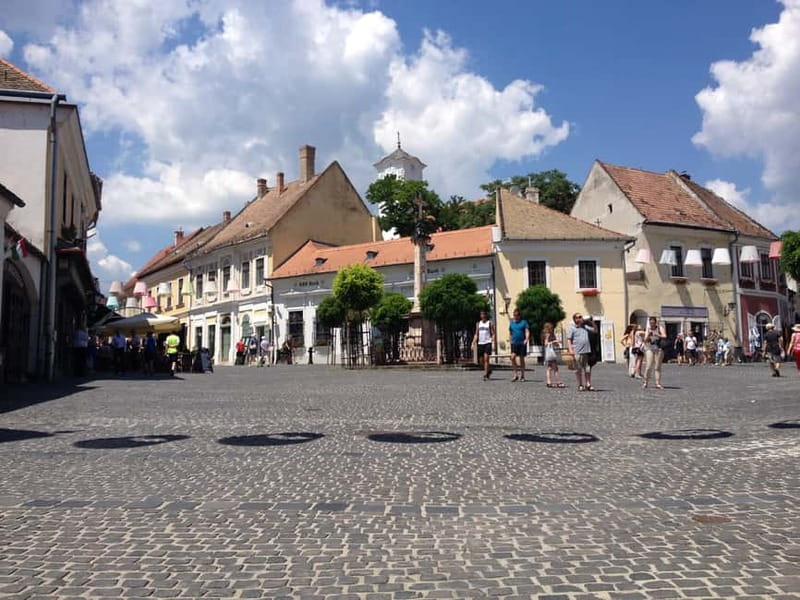 Budapest: Self-Guided Bike Tour to scenic Szentendre - Starting in Budapest’s Jewish Quarter
