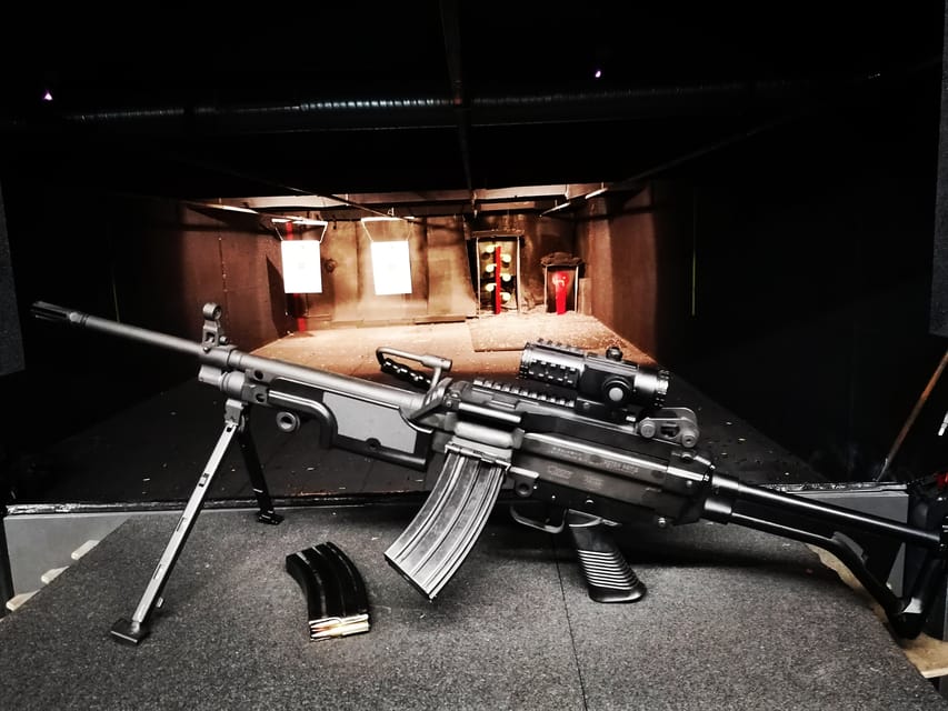 Budapest: Shooting Experience for Couples, The Perfect Date - One hour, four firearms, and a friendly contest