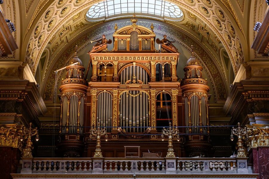 Budapest: St.Stephen's Basilica Grand Organ Concert Tickets - Why the basilica makes the concert special