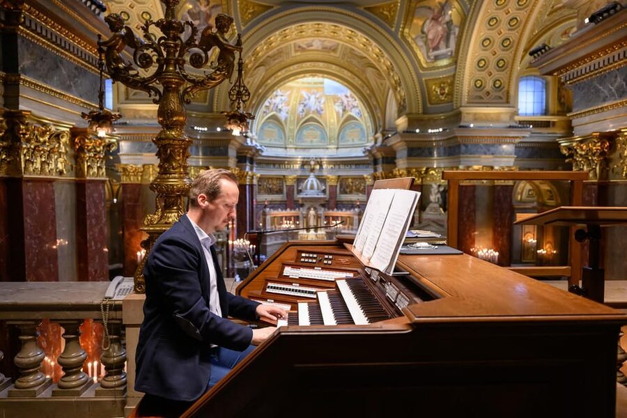 Budapest: St.Stephen's Basilica Grand Organ Concert Tickets - Is $61 a good value?