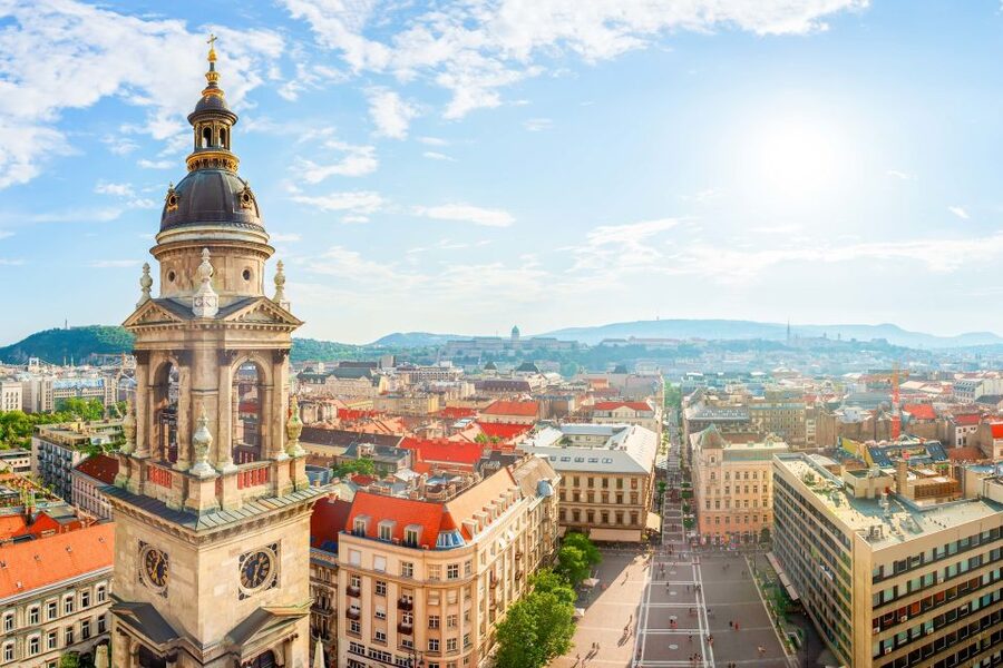 Budapest: St Stephen's Basilica Tour - Timing, clothing, and practical limits