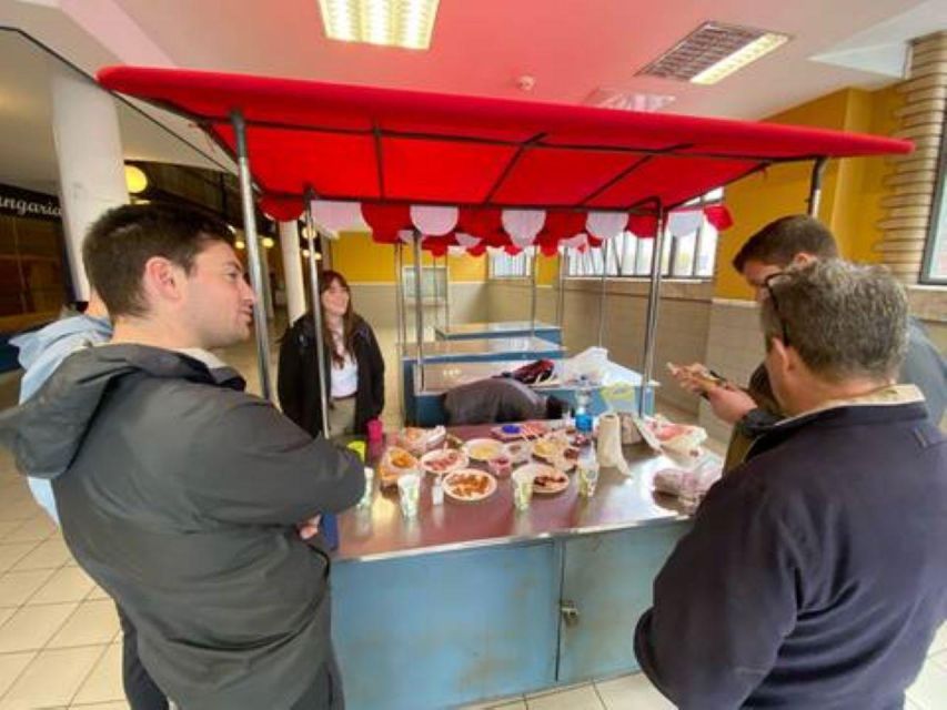 Budapest Streetfood Heaven: Tasting and Markets with a local - Group size, walking, and what to wear
