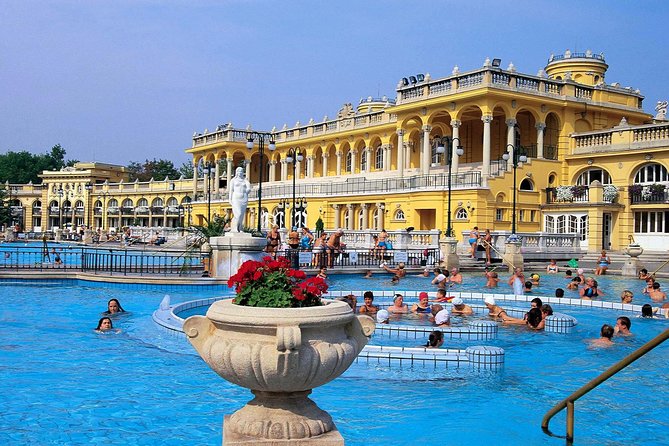 Budapest Széchenyi Spa with Danube Cruise and Optional Dinner - A Budapest day built around hot water and city lights
