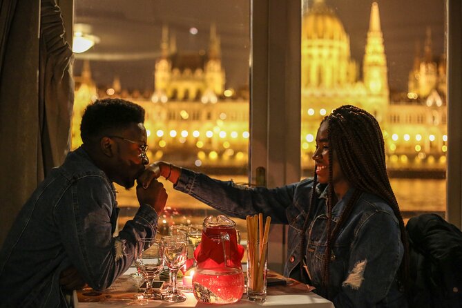 Budapest Széchenyi Spa with Danube Cruise and Optional Dinner - The 90-minute Danube cruise after dark