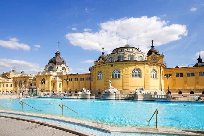 Budapest Széchenyi Spa with Danube Cruise and Optional Dinner - Choosing the buffet dinner option